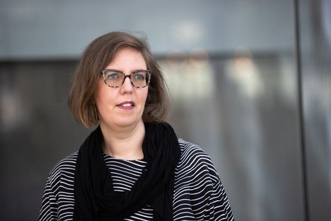 Apulaisprofessori Emilia Palosen mukaan rasismista pyritään tekemään valtavirtaa.