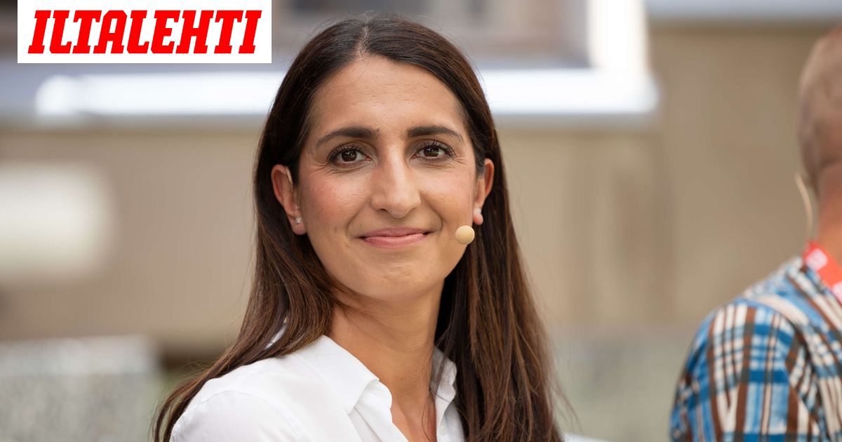 Nasima Razmyar vaatii julkista anteeksipyyntöä