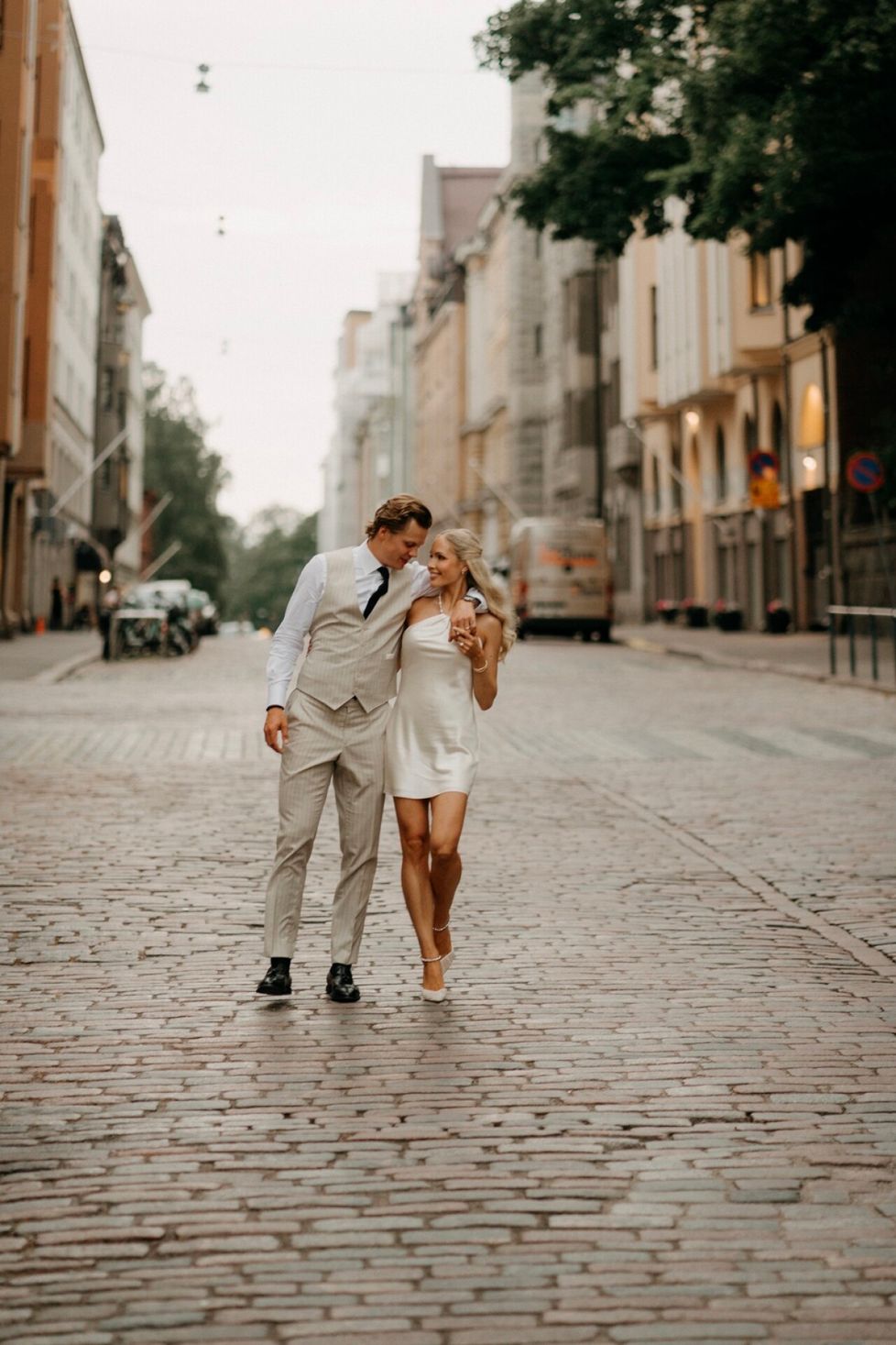 Laakso ei ole ottanut vielä puolisonsa sukunimeä.