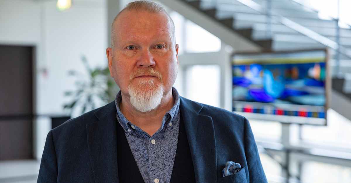 Kotkan kaupunginhallitus antoi kaupunginjohtaja Esa Sirviölle kirjallisen varoituksen – taustalla rikosepäily | Kotimaa