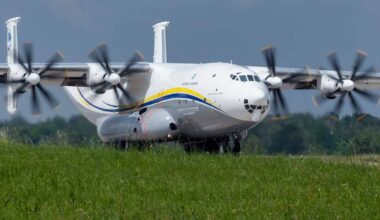 Jättimäisen venäläiskoneen runko katkesi kesken lennon – video näyttää | Uutisia lyhyesti