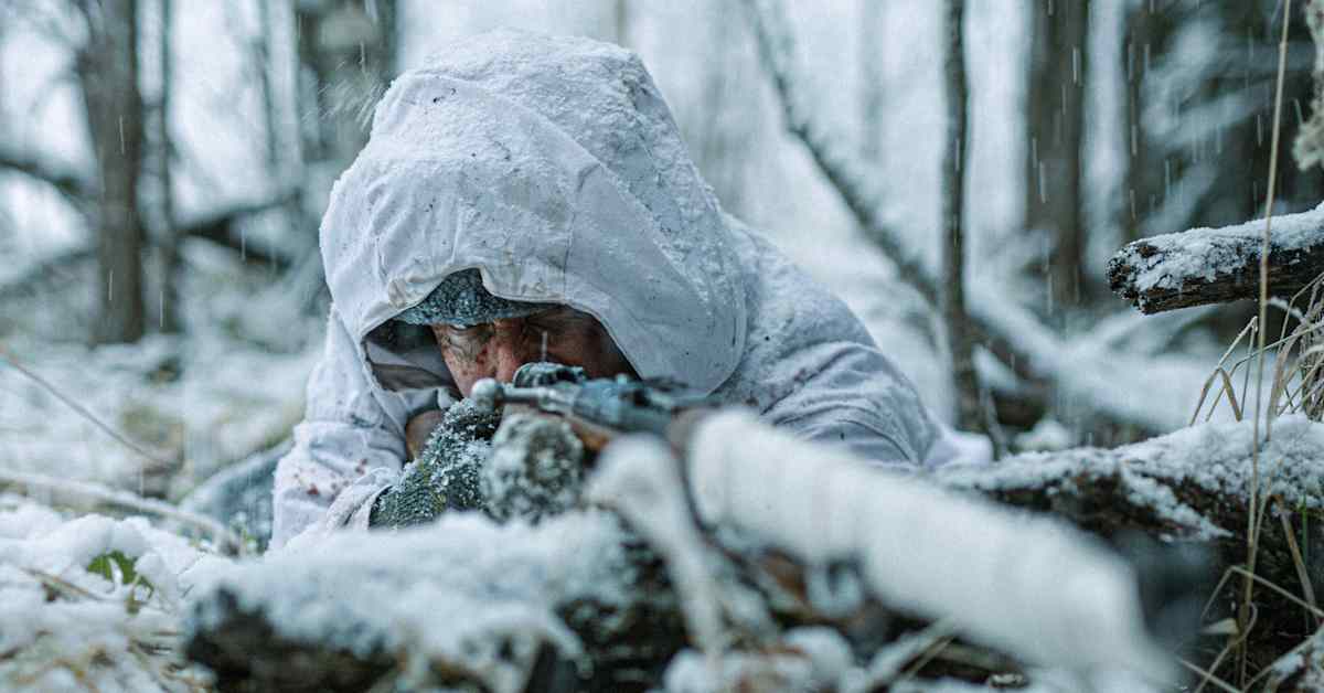 Tarkka-ampuja Simo Häyhästä kertova elokuva halutaan kuvata idässä – kuvauspaikoista keskusteltu Puolustusvoimien kanssa | Etelä-Pohjanmaa