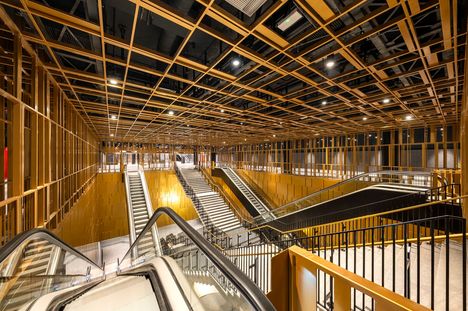 Colosseumin metroasemalla on esillä kaivauksissa löytyneitä Rooman imperiumin esineitä.