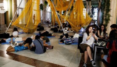 Espanja varautuu tukaliin helteisiin: Julkisiin rakennuksiin tehdään hellesuojia