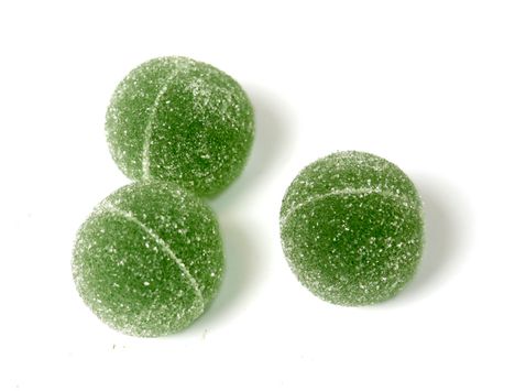 Marmeladi jakaa mielipiteitä, mutta kuuluu monen suomalaisen joulun suosikkimakeisiin.