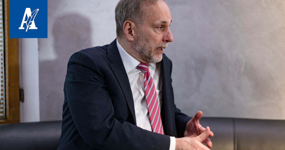 yhteisarvo optioineen yli kaksi miljardia euroa