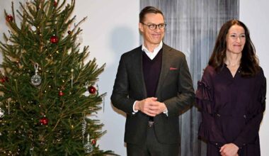 Presidenttipari vastaanottaa tänään joulutervehdyksiä | Uutisia lyhyesti