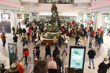 Kaupoista arvioidaan, että 22. ja 23. joulukuuta ovat joulun alla kiireisimmät päivät ruokakaupoilla.