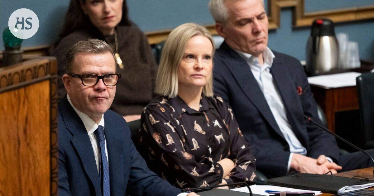 VM: Hävittäjät muuttivat tilanteen, hallitukselta voidaankin tarvita miljardiluokan lisäsäästöt