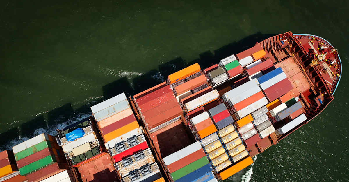 Maerskin rahtilaiva kulki Punaisenmeren halki ensimmäistä kertaa kahteen vuoteen | Uutisia lyhyesti