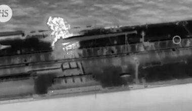 Ukraina sanoo iskeneensä ”Venäjän varjolaivaston” öljytankkeriin Välimerellä