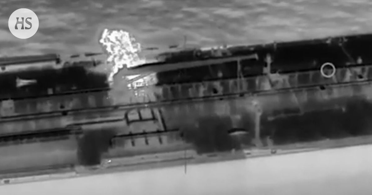 Ukraina sanoo iskeneensä ”Venäjän varjolaivaston” öljytankkeriin Välimerellä