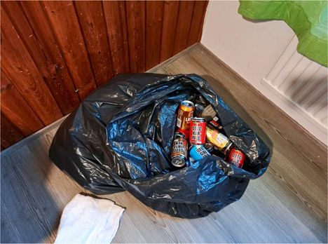 Jätseäkissä oli lonkerotölkkejä.