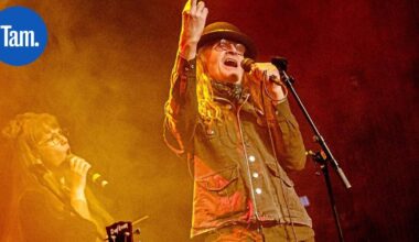 Keikka-arvio ja kuvat | "Tästä asenteesta voi jokainen ottaa oppia" – Pelle Miljoona jaksaa pogota seitsemänkymppisenäkin | Paikalliset