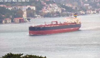 Venäjä joutuu myymään öljyään pilkkahintaan – Yhdysvaltain iskut Venezuelan laivoihin lisäävät tuskaa | Uutisia lyhyesti