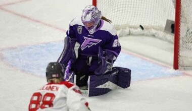 Ronja Savolainen maalinteossa – PWHL:n ”suomalaisseuralle” helpottava jatkoaikavoitto | Urheilua lyhyesti