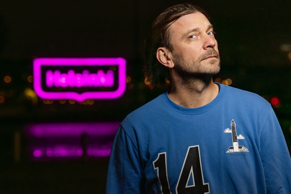 Näytelmäkirjailija Mihail Durnenkov arvostaa suomalaisten rehellisyyttä ja suoruutta.