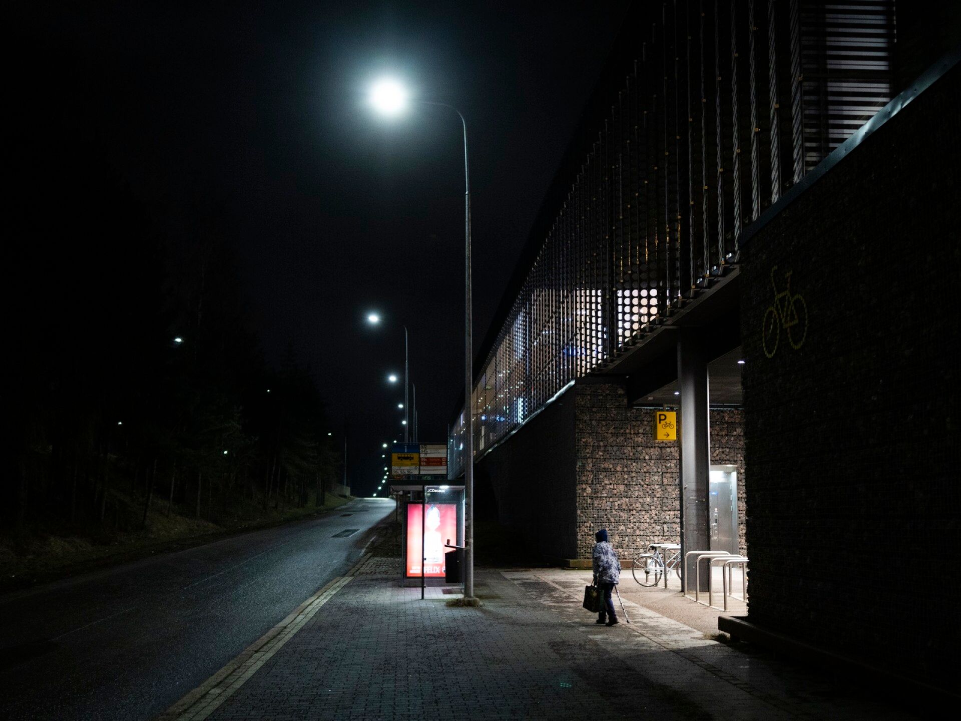 Siilitien metroasemakello 6.15.