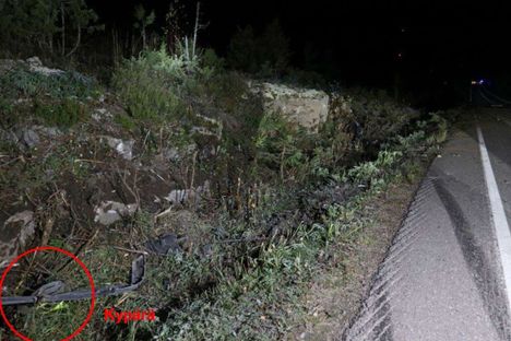 Turman jälkiä onnettomuuspaikalta.