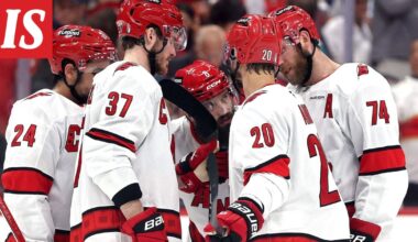 NHL: Seth Jarvis ja Jaccob Slavin loukkaantuivat