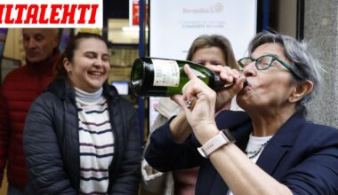 Espanjassa jaettiin maailman suurin lottopotti: 2,8 miljardia euroa
