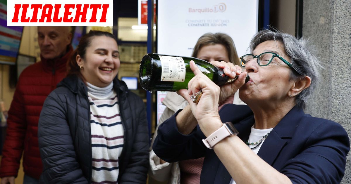 Espanjassa jaettiin maailman suurin lottopotti: 2,8 miljardia euroa