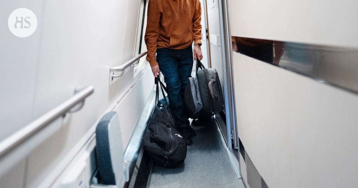 Junasta varastettiin kaksi laukkua samana päivänä