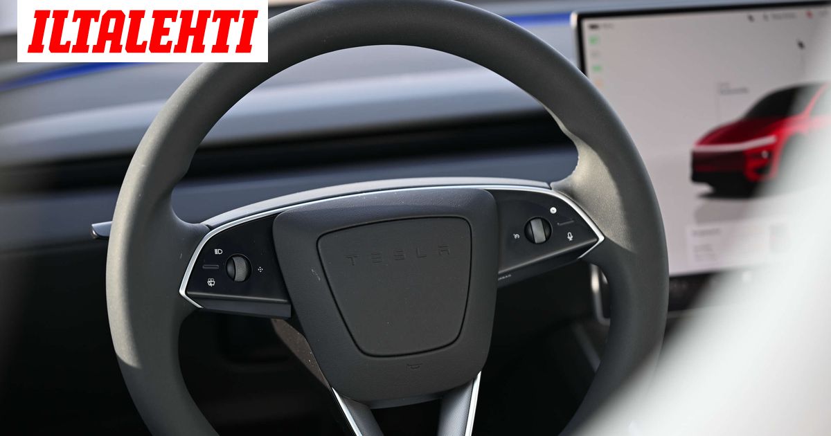 Vanhat Teslat menettävät arvoaan niin nopeasti, että suuri autoalan yhtiö on kaatumassa