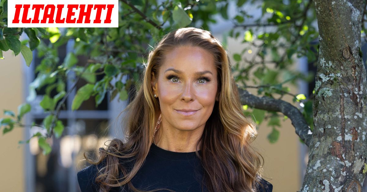 Karita Tykkä julkaisi itkuisen videon: ”Todellisuus on toisenlainen”
