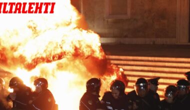 Nato-maassa korruptioprotesteja – Polttopulloja heitetty pääministerin toimistolla