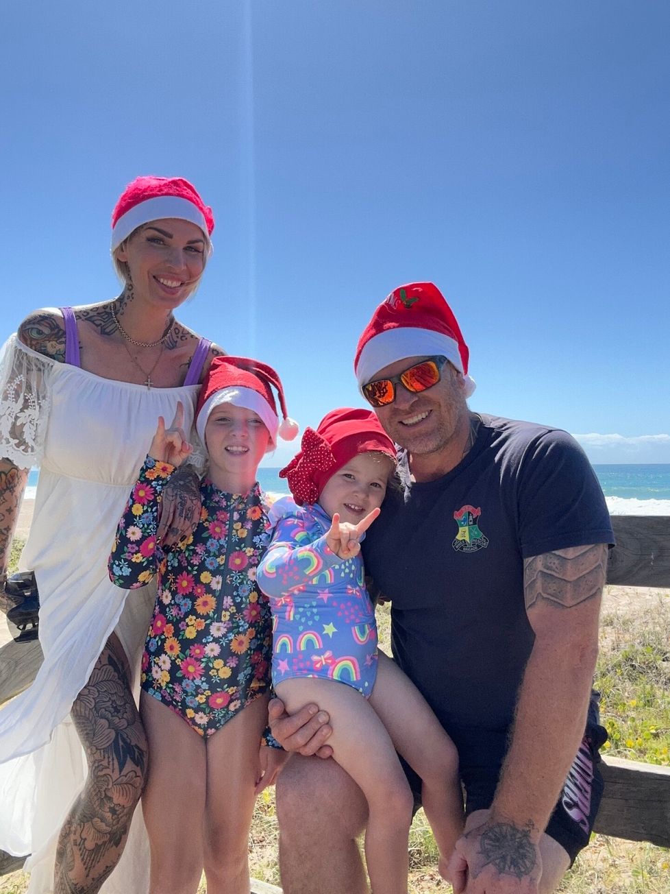 Sini Ariell kertoo, että Australiassa ollaan usein jouluna rannalla.