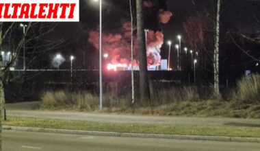 Rekat paloivat roihuten Lidlin kiinteistöllä – Poliisi ampui kaasusäiliöt varmuuden vuoksi