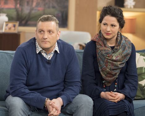 Daily Mailille puhuneen lähteen mukaan pariskunta erosi kymmenen vuoden yhteisen taipaleen jälkeen.