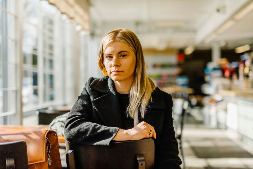 Jenna Simula (ps) katsoo, että Stubbilla on pelisilmää ja Stubbin tapa hoitaa tehtävää omalla persoonallaan toimii.