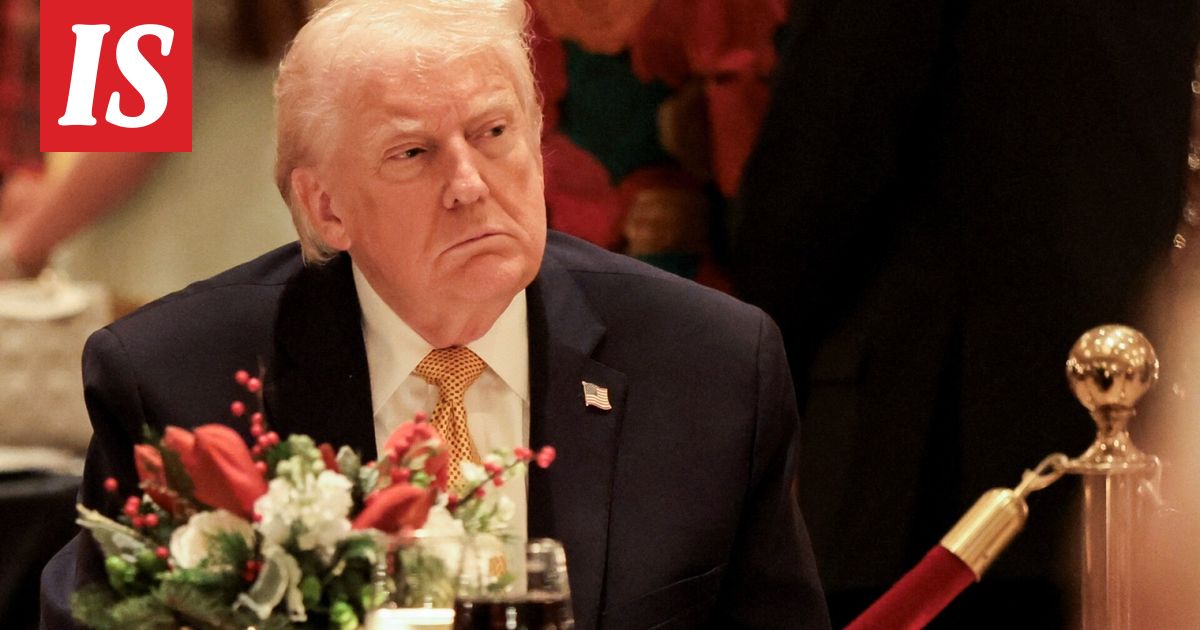 Trumpilta jälleen erikoinen jouluntoivotus - Ilta-Sanomat