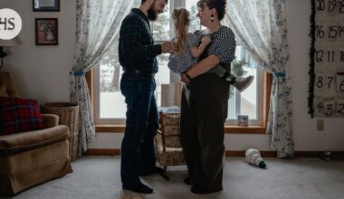 Kuurosokea kolmivuotias Annie jäi jalkoihin, kun Trump hyökkäsi monimuotoisuutta vastaan