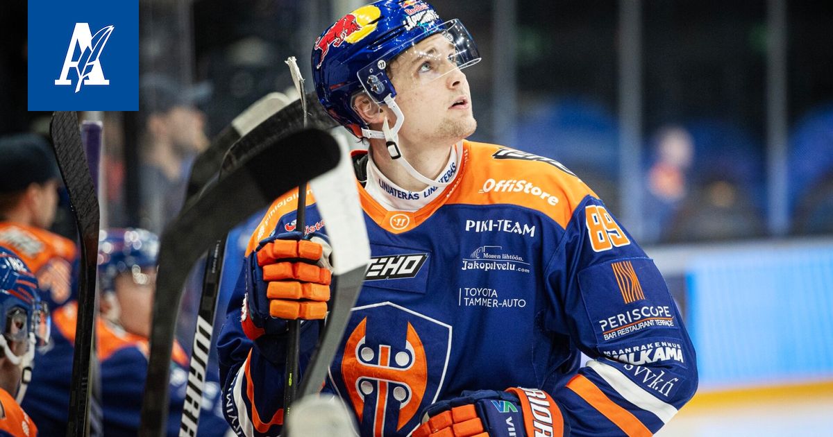 Ykkössentterinä pelaava Oliver Suvanto iski Nuorille Leijonille kolmannen osuman