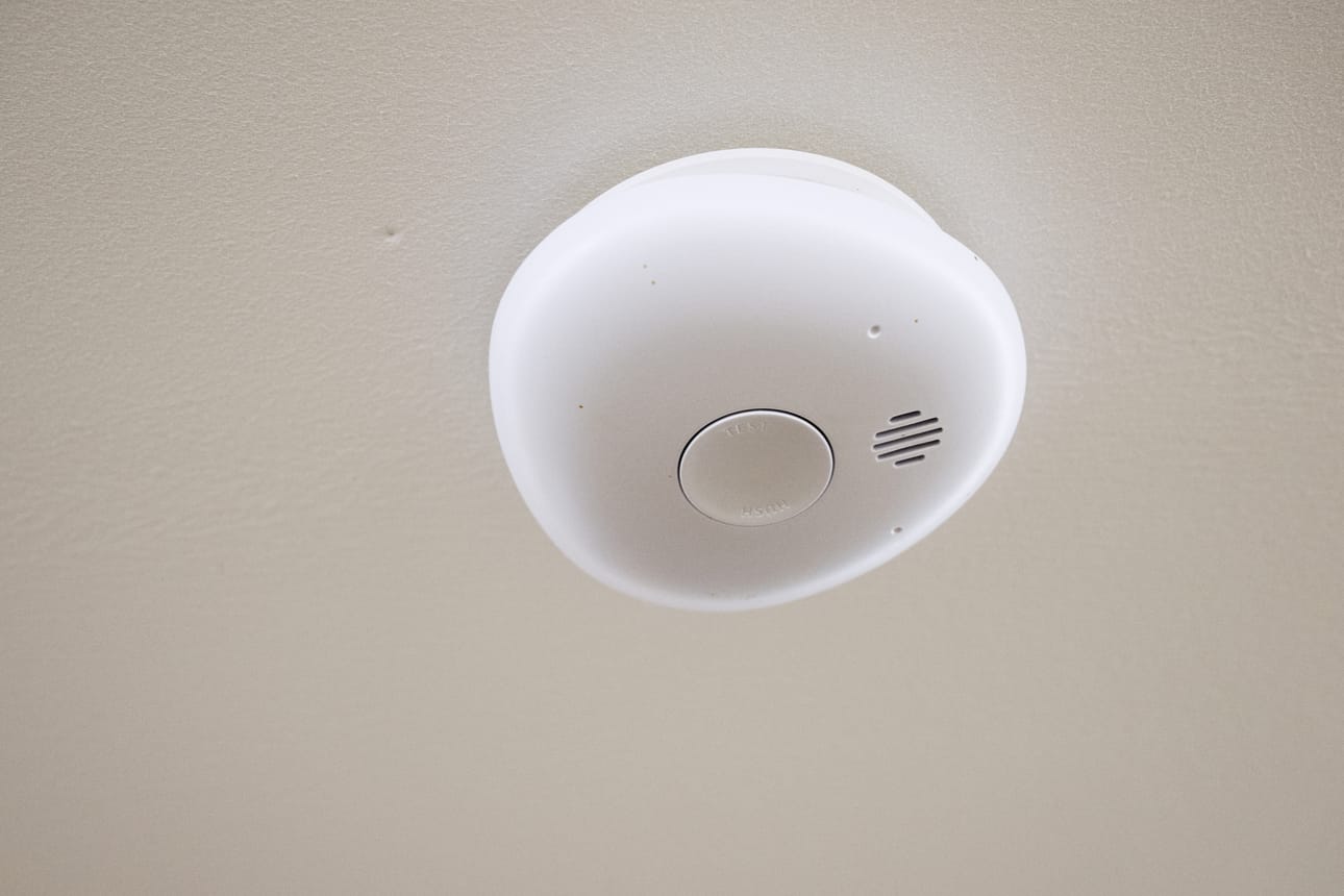 Rakennuksen omistaja vastaa tulevaisuudessa palovaroittimen hankinnasta ja toiminnasta.