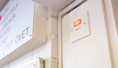 Nainen tehtaili itselleen lääkärintodistuksia ja nosti sairausajan palkkaa kymppitonnin – sai tuomion Kajaanissa | Kotimaa