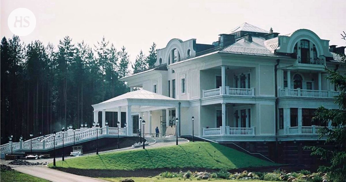 Venäjä syyttää Ukrainaa drooni-iskusta Putinin huvilalle, Zelenskyi kiistää