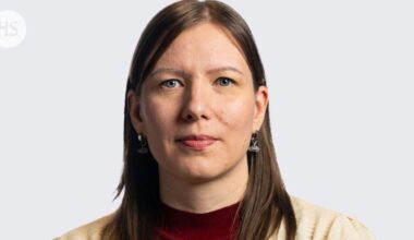 Hoitajat saavat potkut, konsulttiyhtiö kolme miljoonaa euroa