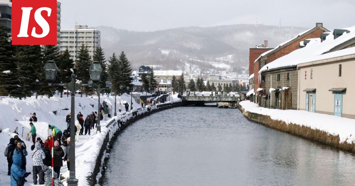 Viisivuotias poika kuoli jäätyään jumiin laskettelukeskuksen mattohissiin Japanin Hokkaidossa