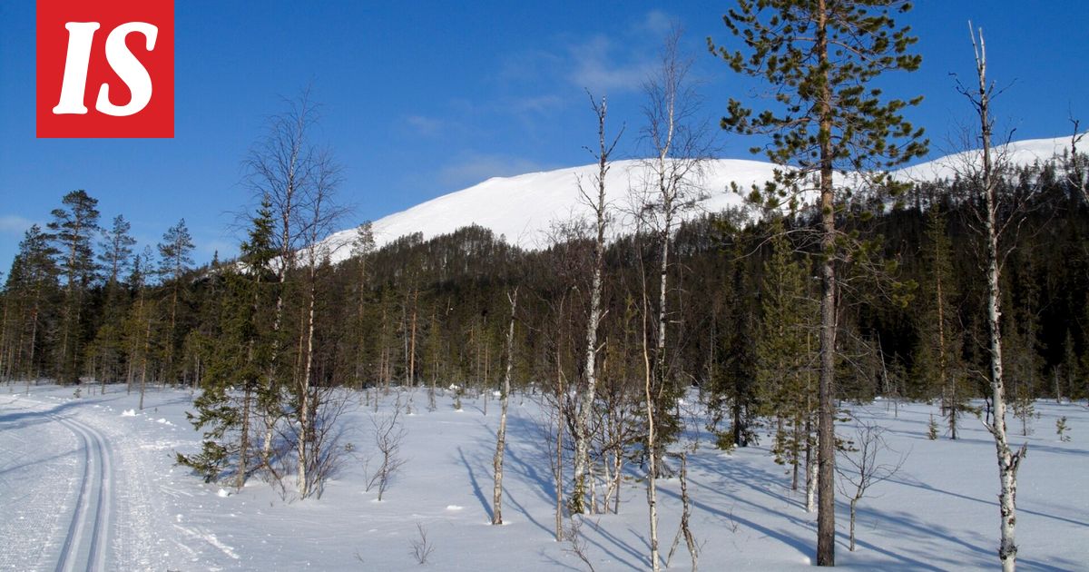 Hiihtoretkellä yllätys – auto keskellä latua Ylläksellä