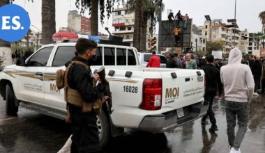 Syyriassa otettiin kiinni parikymmentä väitettyä al-Assadin tukijaa | Uutissuomalainen