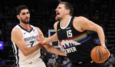 NBA-tähti Nikola Jokic sivussa koko tammikuun polvivamman takia | Urheilua lyhyesti