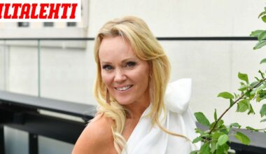 Sirpa Selänne julkaisi ihastuttavan perhekuvan: Tältä näyttää Terttu-äiti - Iltalehti