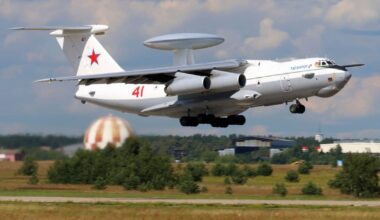 Ukraina tuhosi ovelilla iskuilla lähes kaikki Venäjän ilmavalvonta­koneet – hyökkäykset öljylaitoksiin helpottuivat | Uutisia lyhyesti