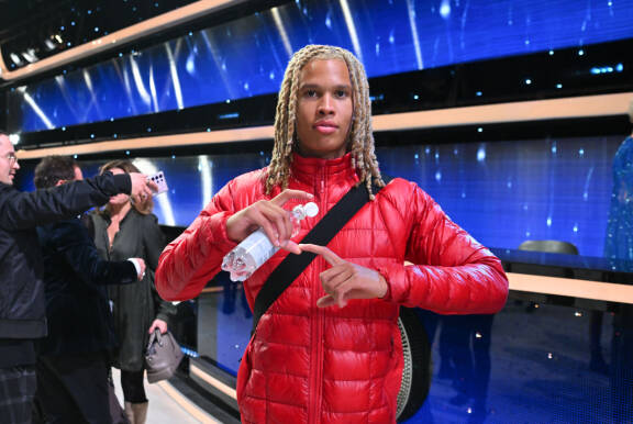 Sexmane kuului Akun lounasposseen