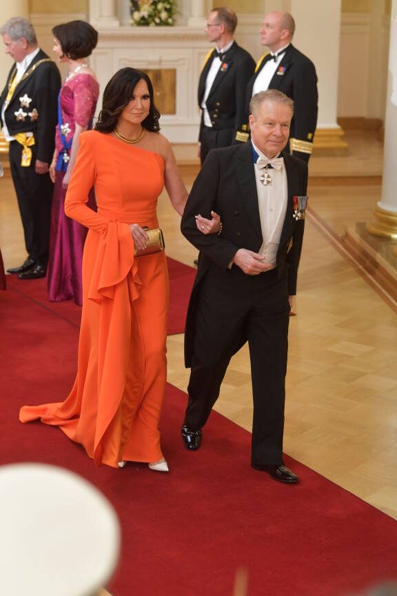 Elina on aina ollut yksi Linnan juhlien näyttävimmistä kaunottarista.