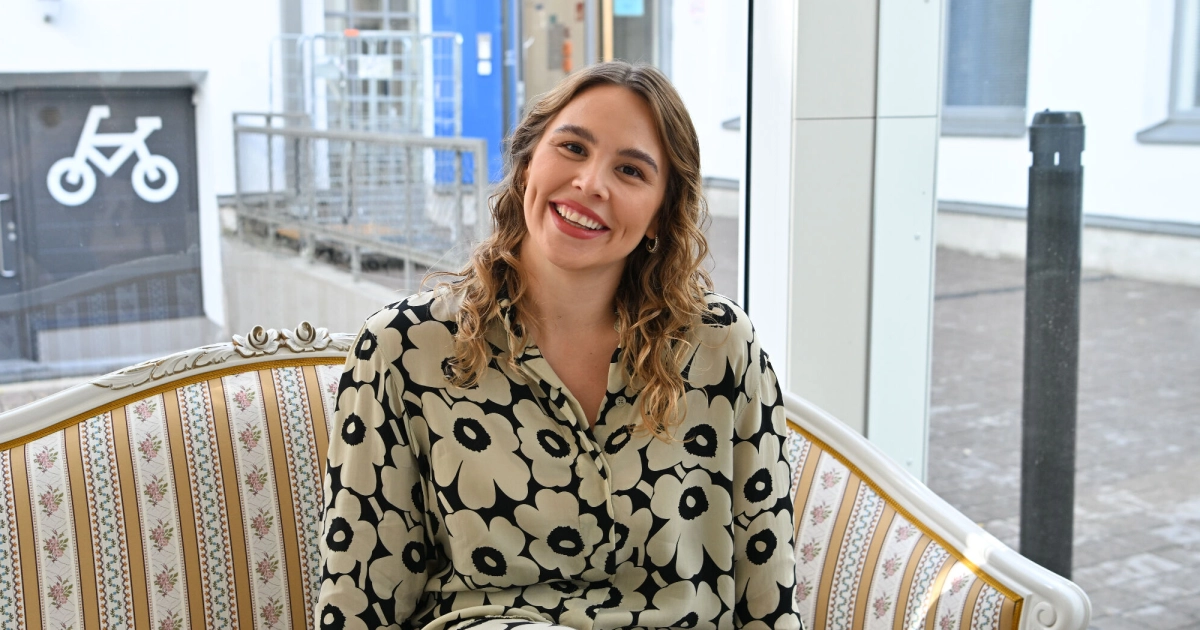 Eveliina Uosukainen upeissa raskauskuvissa | Seiska